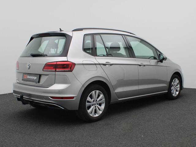 Volkswagen GOLF SPORTSVAN 1.0 TSI Highline Edition 110 PK Trekhaak, Achteruitrijcamera, Navi, Clima, 16" lm velgen, Adaptieve Cruise Control