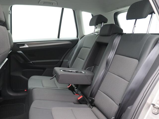 Volkswagen GOLF SPORTSVAN 1.0 TSI Highline Edition 110 PK Trekhaak, Achteruitrijcamera, Navi, Clima, 16" lm velgen, Adaptieve Cruise Control