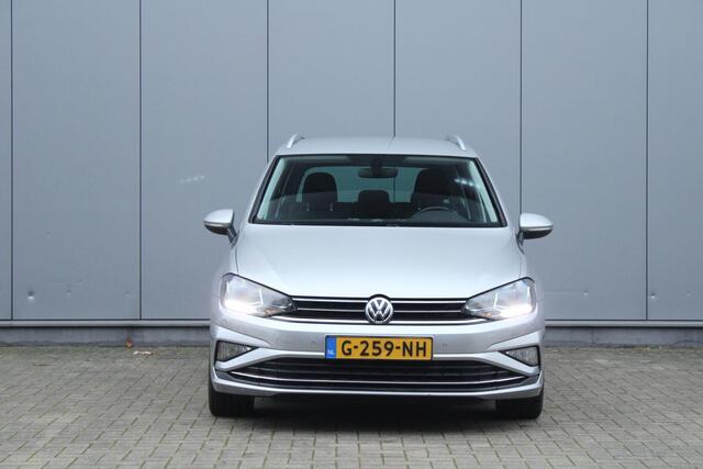 Volkswagen GOLF SPORTSVAN 1.5 TSI 130pk ACT DSG Automaat Comfortline | Afneembare trekhaak | Navigatie | Stoelverwarming