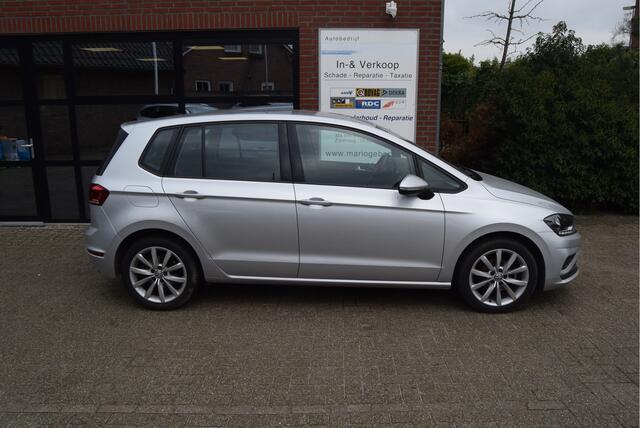 Volkswagen GOLF SPORTSVAN 1.0 TSI | Camera | ACC | Trekhaak | Clima