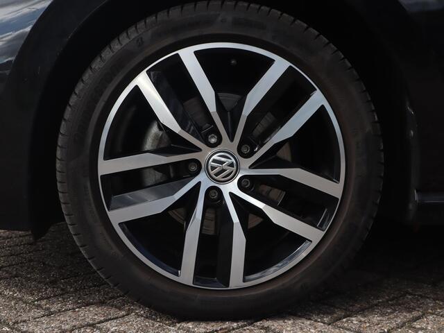 Volkswagen GOLF SPORTSVAN 1.5 TSI ACT Highline Edition / Elektrisch wegklapbare trekhaak / DSG / Adaptieve Cruise