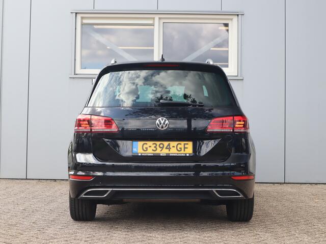 Volkswagen GOLF SPORTSVAN 1.5 TSI ACT Highline Edition / Elektrisch wegklapbare trekhaak / DSG / Adaptieve Cruise