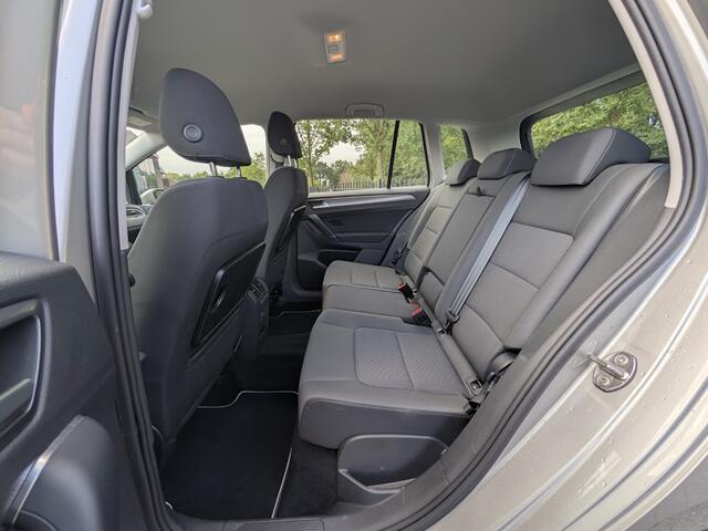 Volkswagen GOLF SPORTSVAN 1.5 TSI Highline 150PK | Trekhaak | Dynaudio | Stuur- stoelverw. | Camera | LED | ACC | Carplay | Climate