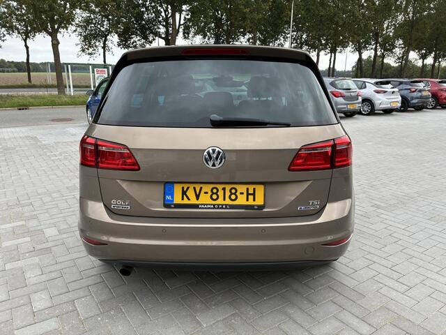Volkswagen GOLF SPORTSVAN 1.0 TSI Connected Series | Climate control | Navigatie | Elektrisch Pakket | Camera | Parkpilot | Cruise control | LM-Velgen