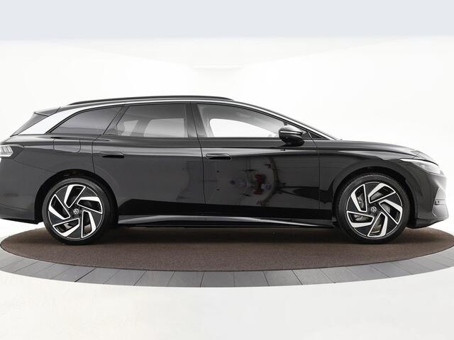 Volkswagen ID ID.7 Tourer Pro Business 77 kWh accu, 210 kW/286 pk Electr. aandrijving · Trekhaak · Velgen 'montreal', 20 inch lichtmetaal
