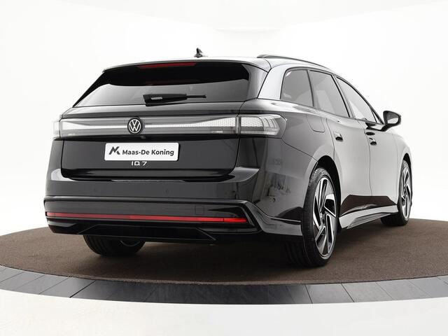Volkswagen ID ID.7 Tourer Pro Business 77 kWh accu, 210 kW/286 pk Electr. aandrijving · Trekhaak · Velgen 'montreal', 20 inch lichtmetaal
