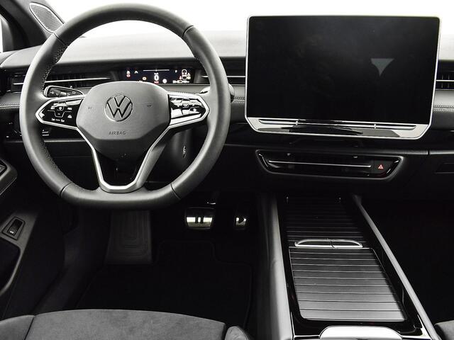 Volkswagen ID ID.7 Tourer Pro Business 77 kWh accu, 210 kW/286 pk Electr. aandrijving · Trekhaak · Velgen 'montreal', 20 inch lichtmetaal