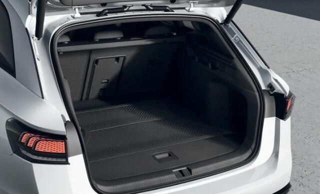 Volkswagen ID ID.7 Tourer Pro Business 77 kWh