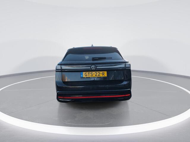 Volkswagen ID ID.7 Tourer Pro Business 77 kWh Trekhaak l Side Assist l Area View
