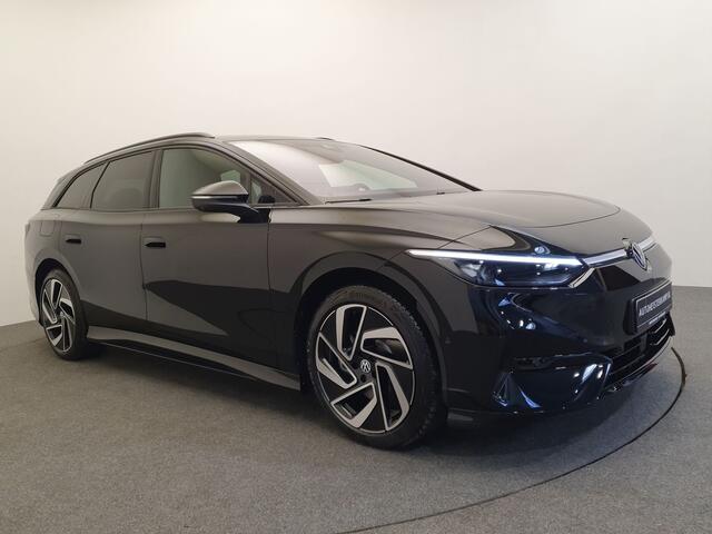 Volkswagen ID ID.7 Tourer Pro 77 kWh 210KW Wegklapbare trekhaak, 360 camera, ACC