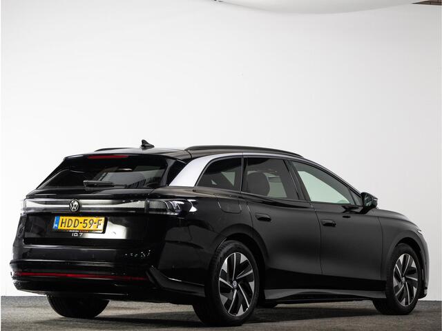 Volkswagen ID ID.7 Tourer Pro Business 77 kWh | Trekhaak | Achteruitrijcamera | Stuur & stoelverwarming |