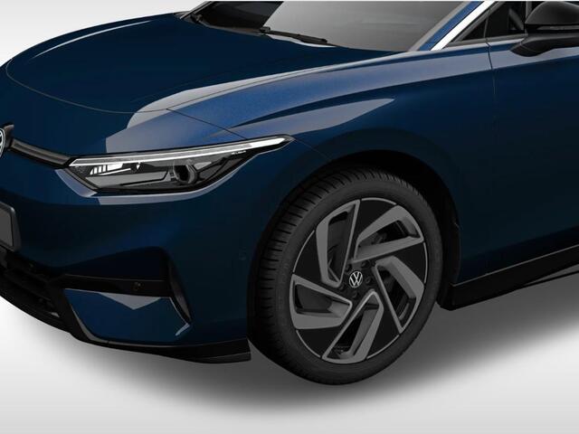 Volkswagen ID ID.7 Tourer Pro Business 77 kWh 286 PK | Trekhaak | 20" Lmv | 360 Camera | Stuur & Stoelverwarming | Head-Up