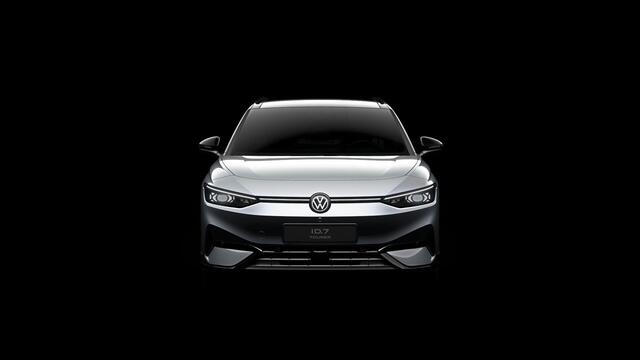 Volkswagen ID ID.7 Tourer Pro S Limited Edition 86 kWh 286PK / 210kW LED Matrix IQ.Light, rondomzicht camera, panoramadak, verwarmbare + ventileerbare voorstoelen met massagefunctie, warmtepomp, achterbank verwarmbaar, achteruitrijcamera, Travel Assist (incl. Adaptive 