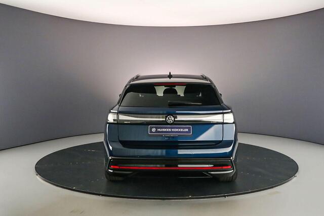 Volkswagen ID ID.7 Tourer Pro S Business 286pk Automaat Black edition, Trekhaak, Adaptive cruise control, Stuurwiel verwarmd, Achteruitrijcamera, Navigatie, LED verlichting