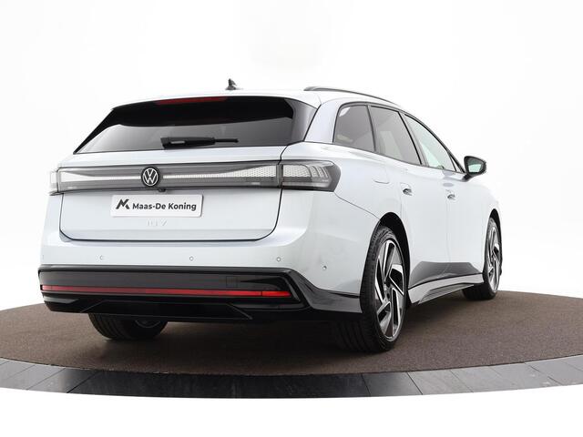 Volkswagen ID ID.7 Pro Business 77 kWh accu, 286 pk · Interieur pakket plus in donkergrijs met zwart ·