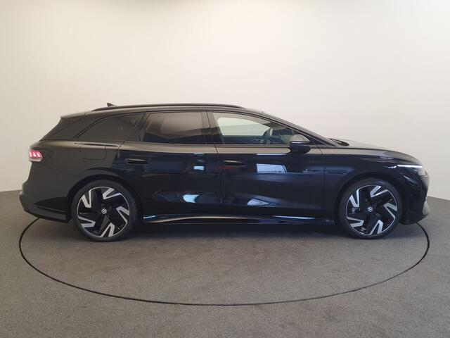 Volkswagen ID ID.7 Tourer GTX 86 kWh Wegklapbare trekhaak, Panoramadak, 360 camera