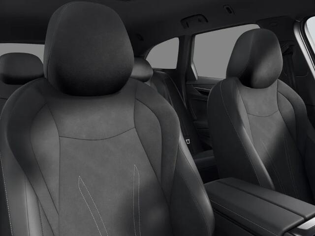 Volkswagen ID ID.7 Pro Limited Edition 77 kWh accu 286 PK · Draadloze telefoonlader · 360 camera · verwarmde voorstoelen · Trekhaak inklapbaar, met elektrische ontgrendeling ·