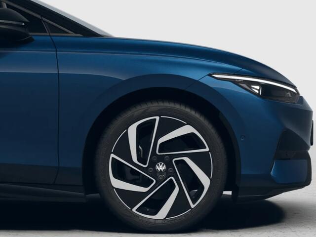 Volkswagen ID ID.7 Pro Limited Edition 77 kWh accu 286 PK · Sfeerverlichting · 360 camera · Trekhaak inklapbaar, met elektrische ontgrendeling ·