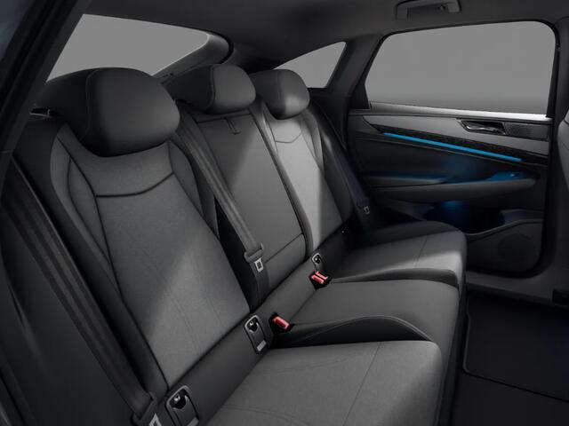 Volkswagen ID ID.7 Limited Edition 77 kWh accu 286 PK · Achteruitrijcamera · Sfeerverlichting · Stuurwiel multifunctioneel ·