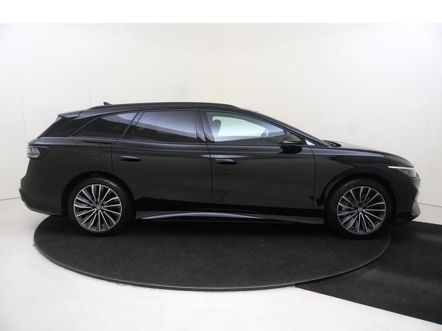 Volkswagen ID ID.7 Tourer Pro S Limited Edition | Achterbank in ongelijke delen neerklapbaar incl. middenarmsteun en doorlaadmogelijkheid | Afstandscontrolesysteem (Front Assist), met voetgangers- en fietsersherkenning | Airconditioning automatisch, 2-zone (Climatronic