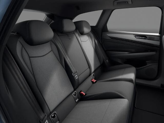 Volkswagen ID ID.7 Limited Edition 77 kWh accu 286 PK · Achteruitrijcamera · Draadloze telefoonlader · Sfeerverlichting · · Rondomzichtcamera · Stuurwiel verwarmd · Multifunctioneel stuurwiel ·