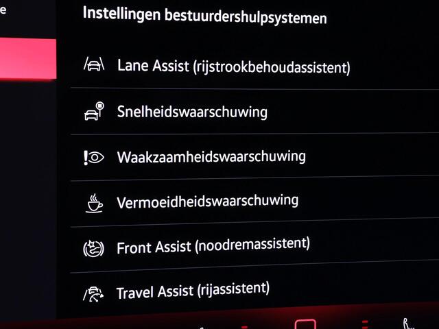 Volkswagen ID ID.7 Tourer Pro Limited Edition 77 kWh accu 286 PK · Draadloze telefoonlader · 360 camera · verwarmde voorstoelen · Trekhaak inklapbaar, met elektrische ontgrendeling ·