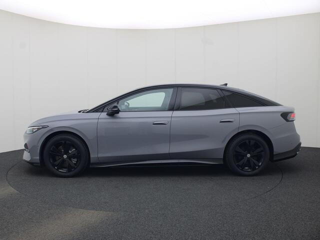 Volkswagen ID ID.7 Limited Edition 77 kWh accu 286 PK PRIVATE LEASE VANAF ¤499P/M · Achteruitrijcamera · Sfeerverlichting · Stuurwiel multifunctioneel · Voorraad OUTLET · Prijs is inclusief inruilpremie ·