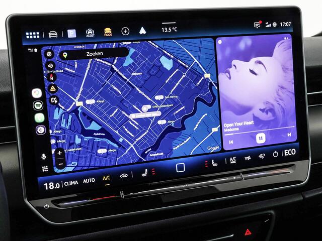 Volkswagen ID ID.7 Limited Edition 77 kWh accu 286 PK PRIVATE LEASE VANAF ¤499P/M · Achteruitrijcamera · Sfeerverlichting · Stuurwiel multifunctioneel · Voorraad OUTLET · Prijs is inclusief inruilpremie ·