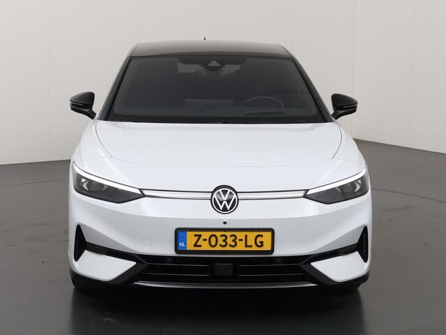 Volkswagen ID ID.7 Pro Business 77 kWh | Exterieur-Pakket | Matrix LED | Ele. achterklep | Interieur- Pakket | Apple CarPlay/Android Auto | Area View | HUD + Augmented Reality | DAB | Park Assist Plus | Discover Pro Max | Stuur + Stoelverwarming |