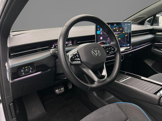 Volkswagen ID ID.7 Pro Business 286pk Automaat Trekhaak, Warmtepomp, Panoramadak, Harman Kardon audio, Adaptive cruise control, Navigatie