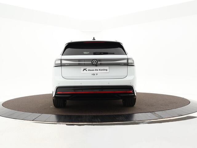 Volkswagen ID ID.7 Pro Limited Edition 77 kWh accu 286 PK · Draadloze telefoonlader · 360 camera · verwarmde voorstoelen · Voorraad OUTLET · Prijs is inclusief inruilpremie ·