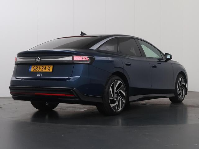 Volkswagen ID ID.7 Pro Business 77 kWh | SOH 96% | Warmtepomp | Panoramadak | Head Up | Stoelverwarming | Parkeercamera 360° | Cruise Control Adaptief | 20" Lichtmetalen Velgen | Elektr. verstelb. bestuurdersstoel met geheugen |