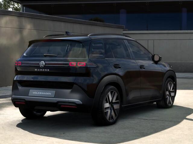 Volkswagen ID ID. Cross Style 52 kWh accu, 211 PK · Trekhaak, afneembaar · Zijruiten achter en achterruit getint ·