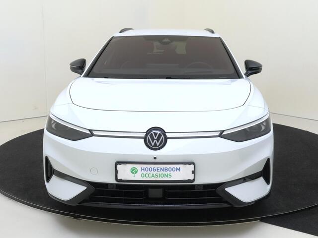 Volkswagen ID ID.7 Tourer Pro Business 77 kWh First Edition uitvoering | adaptief onderstel | trekhaak | Harman Kardon