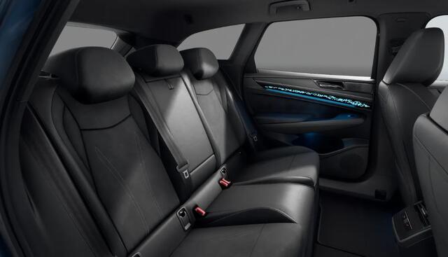 Volkswagen ID ID.7 Tourer Pro Limited Edition 286PK 77 kWh / Resterende Fabrieksgarantie / Ergo Active Stoelen / 360° Camera / Head-up Display / 20''LMV / VW