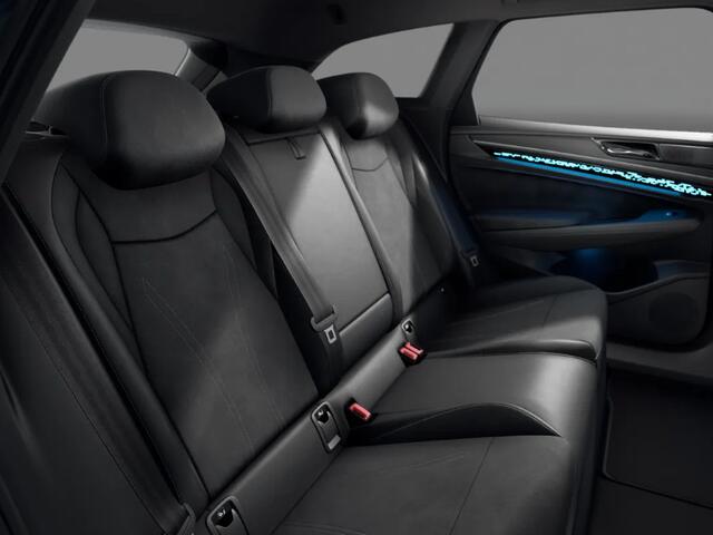 Volkswagen ID ID.7 Limited Edition Plus 77 kWh accu 286 PK · Achteruitrijcamera · Draadloze telefoonlader ·