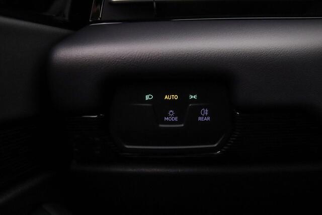 Volkswagen ID ID.7 Tourer Limited Edition 59 kWh 204pk Automaat, Adaptive cruise control, Achteruitrijcamera, Stoelverwarming, Stuurverwarming, Dodehoeksensoren, Parkeersensoren, App-connect