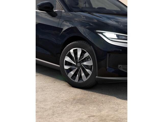 Volkswagen ID ID. Polo 52 kWh 211 1AT Life First Edition | Airconditioning automatisch, 2-zone (Climatronic) | Automatische afstandsregeling (Adaptive Cruise Control) | Koplampverlichting LED