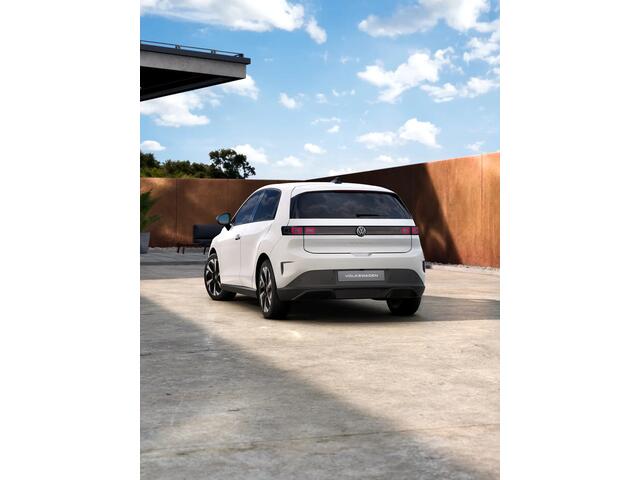 Volkswagen ID ID. Polo 52 kWh 211 1AT Life First Edition | Airconditioning automatisch, 2-zone (Climatronic) | Automatische afstandsregeling (Adaptive Cruise Control) | Koplampverlichting LED