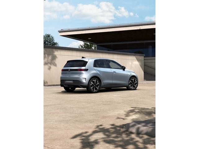 Volkswagen ID ID. Polo 52 kWh 211 1AT Life First Edition | Airconditioning automatisch, 2-zone (Climatronic) | Automatische afstandsregeling (Adaptive Cruise Control) | Koplampverlichting LED
