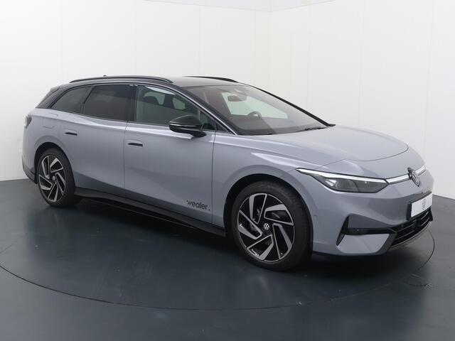 Volkswagen ID ID.7 Tourer Pro Limited Edition Plus 77 kWh 286pk | LED Matrix | Stoel- & stuurwielverwarming | Navigatie | Head-up display | Black Style |