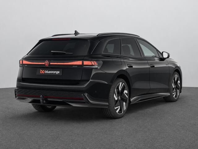 Volkswagen ID ID.7 Tourer GTX Limited Edition 86 kWh 340PK Aut. Panoramadak, Trekhaak, Warmtepomp, 21" LM Velgen, Memorystoelen, Head-Up Display, Harman Kardon Audio, Elektr. Achterklep