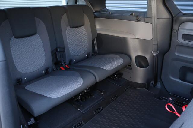 Volkswagen ID. Buzz Pro 286pk 86 kWh LWB 7p. LED/ACC/Camera/Elek. schuifdeuren/Keyless/19"