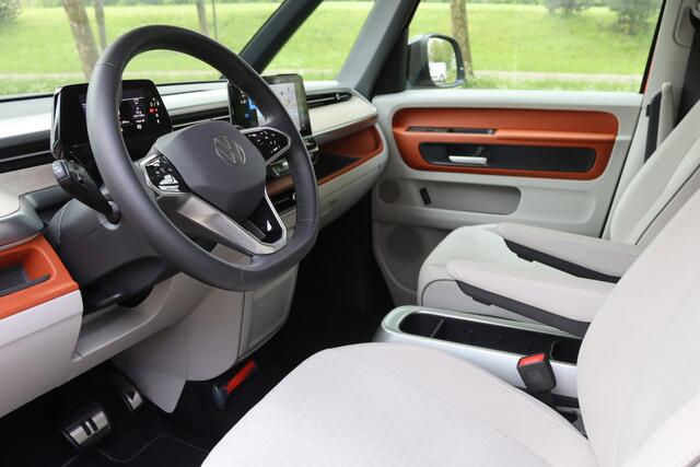 Volkswagen ID. Buzz 1st 77kWh IQ.Light/Elek. schuifdeuren+klep/Camera/Keyless/Acc/20"/Trekhaak wegkl.