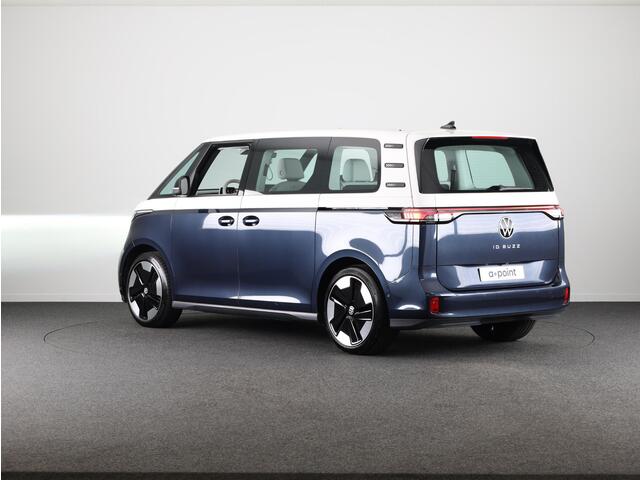 Volkswagen ID. Buzz 1st Max 77kWh 204 pk | Navigatie | Elektr. trekhaak | Parkeersensoren (Park assist) | Rondomzicht camera | Adaptieve cruise control | Stoelverwarming | Elektr. schuifdeuren |