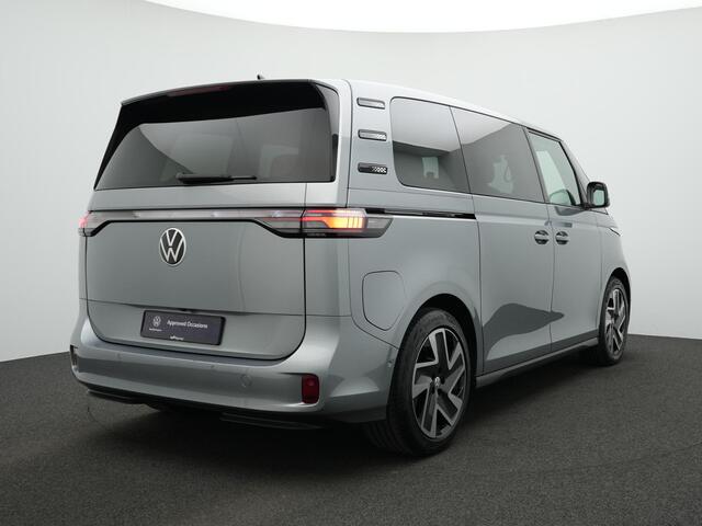 Volkswagen ID. Buzz 1st 77kWh 204 pk | IQ Light | Stuur-/stoelverwarming | Achteruitrijcamera | Navigatie | Adaptive Cruise