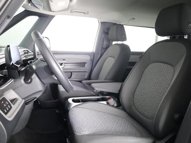 Volkswagen ID. Buzz Pro 86 kWh LWB 7p. 285PK | SOH 98% | Camera | Navigatie | 7 persoons | Extra getint glas