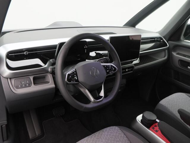 Volkswagen ID. Buzz Pro Limited Edition 210kW/286pk L1 79kWh | Lichtmetalen velgen 20" | Alarm | Achteruitrijcamera | Stoelverwarming | Stuurwiel verwarming | Privacyglass | Beschikbaar vanaf 15-06 |