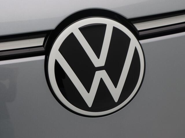 Volkswagen ID. Buzz Pro Limited Edition 210kW/286pk L1 79kWh | Lichtmetalen velgen 20" | Alarm | Achteruitrijcamera | Stoelverwarming | Stuurwiel verwarming | Privacyglass | Beschikbaar vanaf 15-06 |