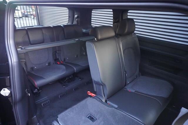 Volkswagen ID. Buzz GTX Limited Edition 340 pk 4-Motion LWB, 7-persoons, Panoramadak, Navigatie, 21" LM Velgen, Adaptive Cruise Control, Trekhaak